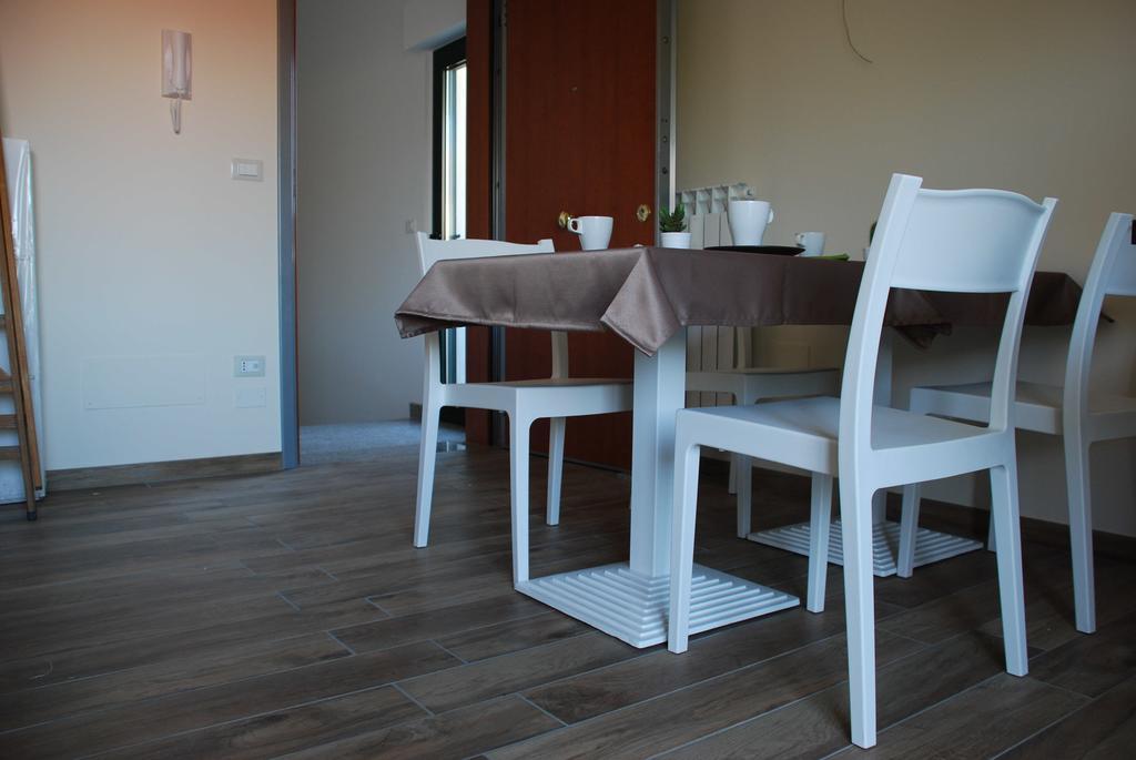 B&B Raffaello A Mare Montesilvano Marina Exteriör bild